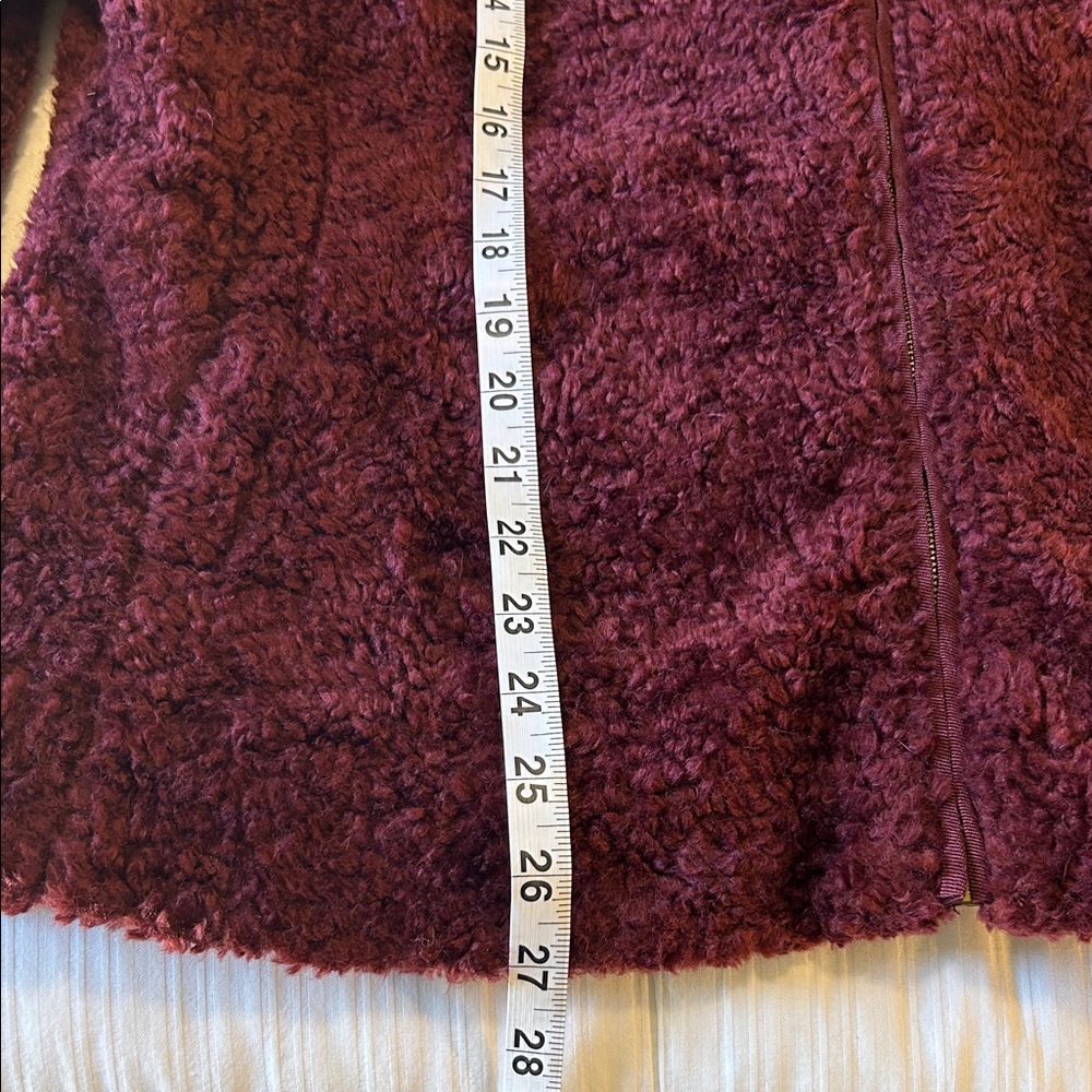Pendleton Maroon Fleece Jacket with Plaid Detail Size Large - Picture 6 of 10